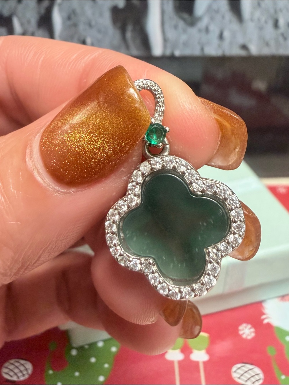 Jadeite Green Clover-Shaped Pendant Necklace with Crystal Halo